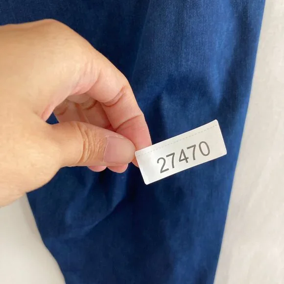 HALARA Dark Blue Denim Capris - Picture 11 of 11